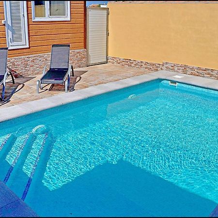 Bungalow con piscina privada Conil De La Frontera Esterno foto