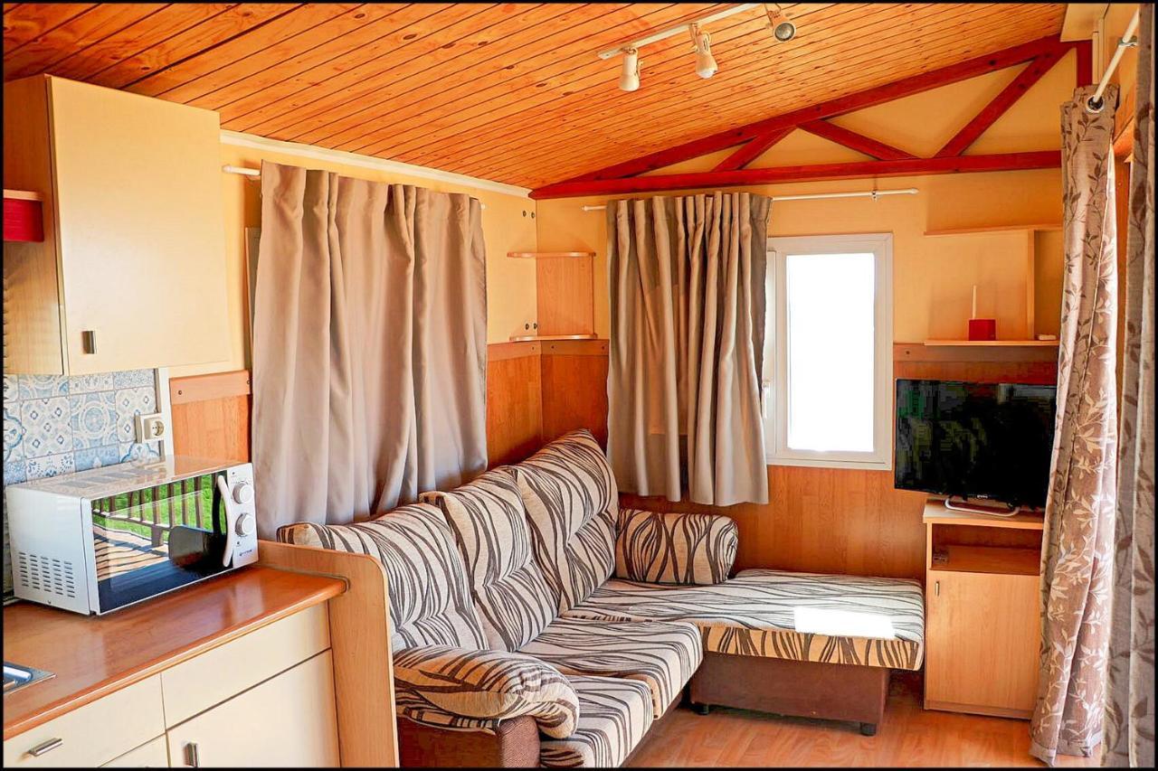 Bungalow con piscina privada Conil De La Frontera Esterno foto